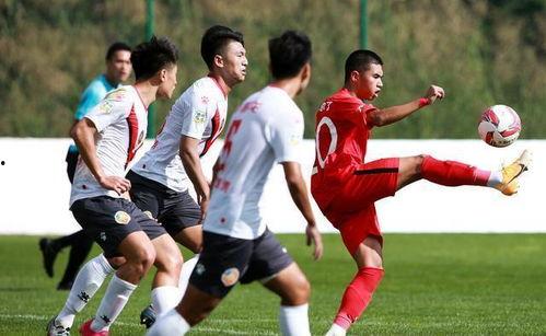 足球运动员女友爆料视频,足球运动员女友爆料视频背后的惊人真相  第1张